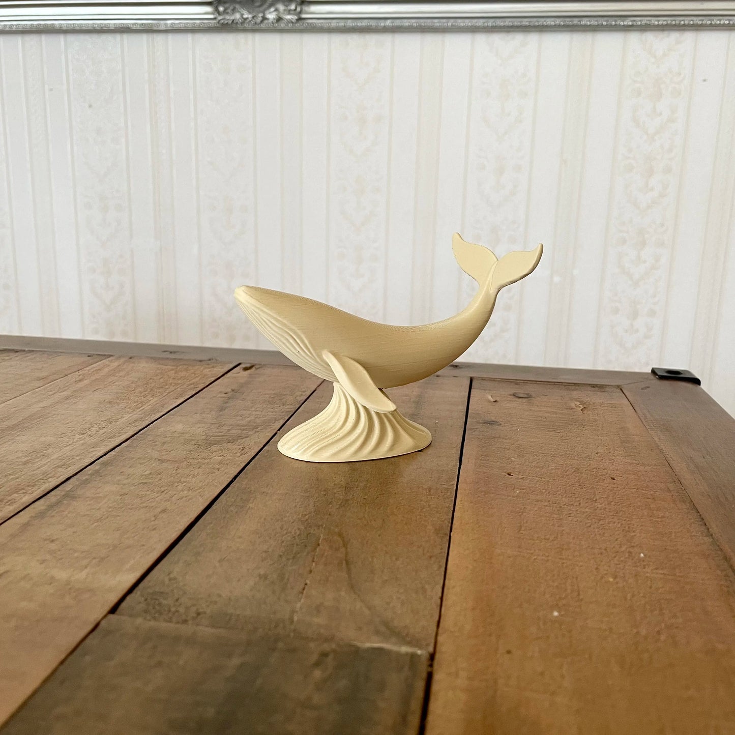 Japandi Walvis Beeldje – 3D Geprint